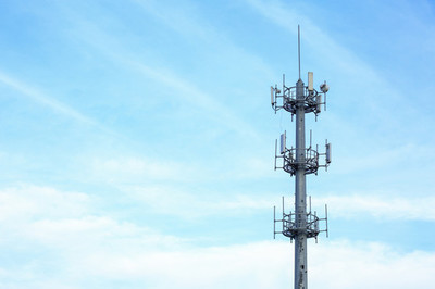 移動通信塔 支撐現代社會的無形基石